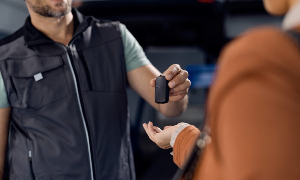 change battery in ford key fob