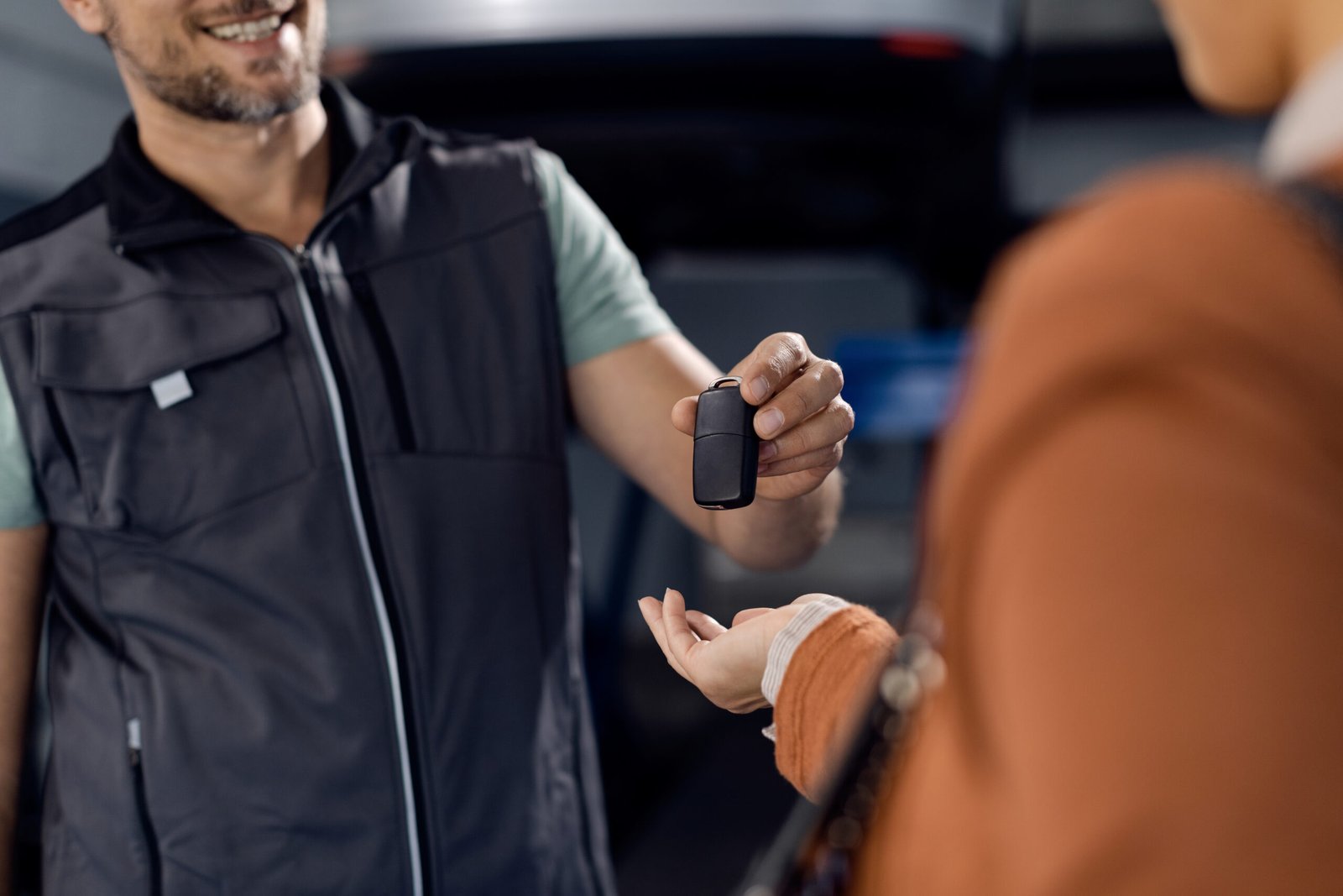 change battery in ford key fob